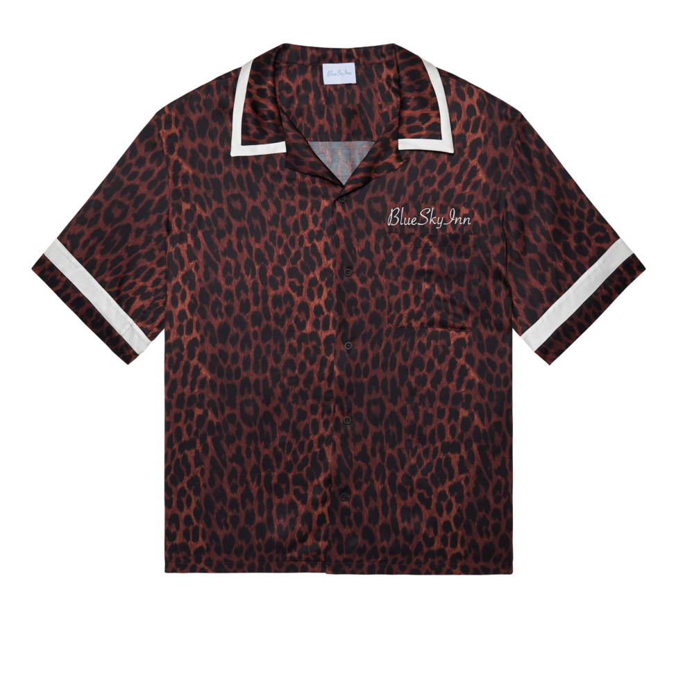 Camisa de camarero marrón