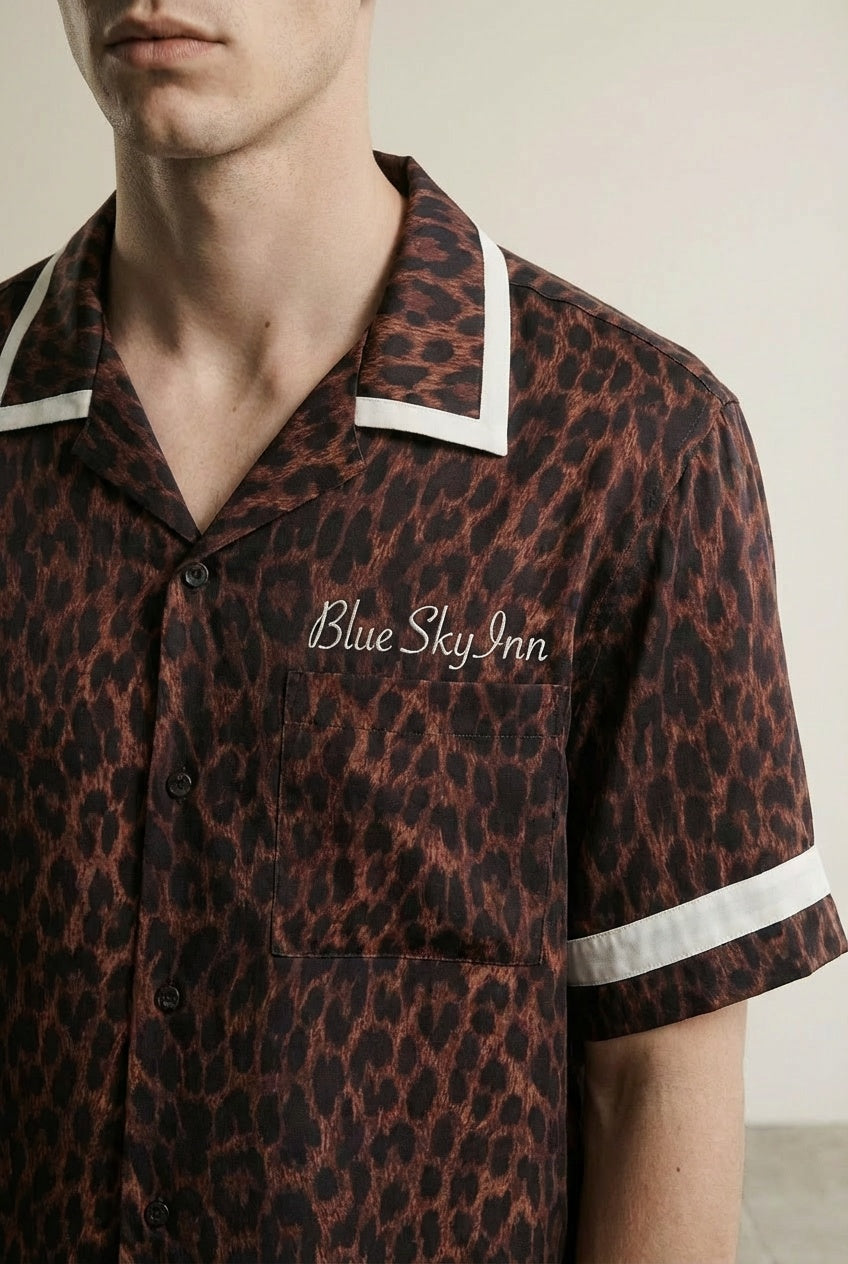 Detail shot of Leopard Waiter Shirt