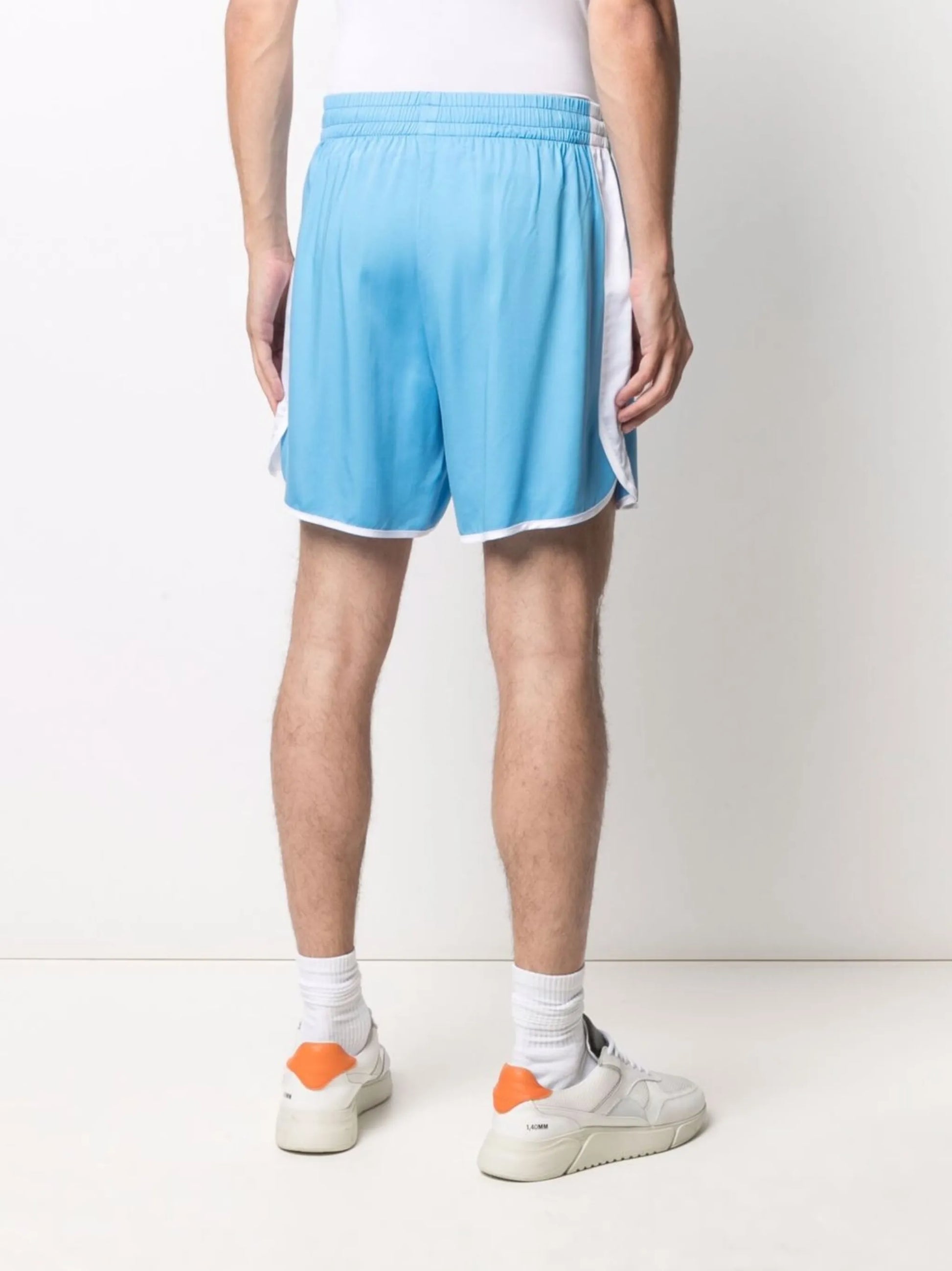 Pantalón corto de camarero azul