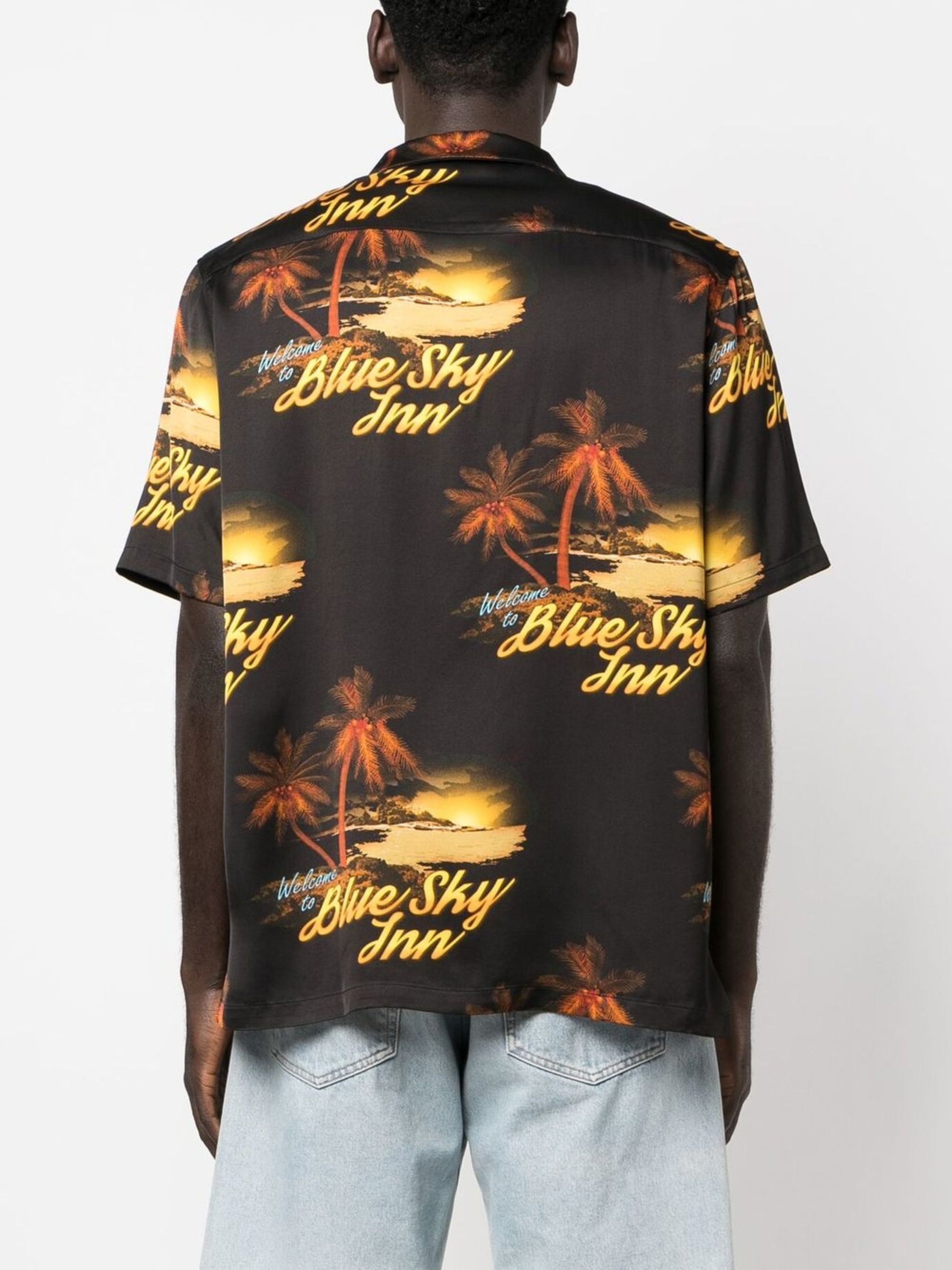 Camiseta de bienvenida
