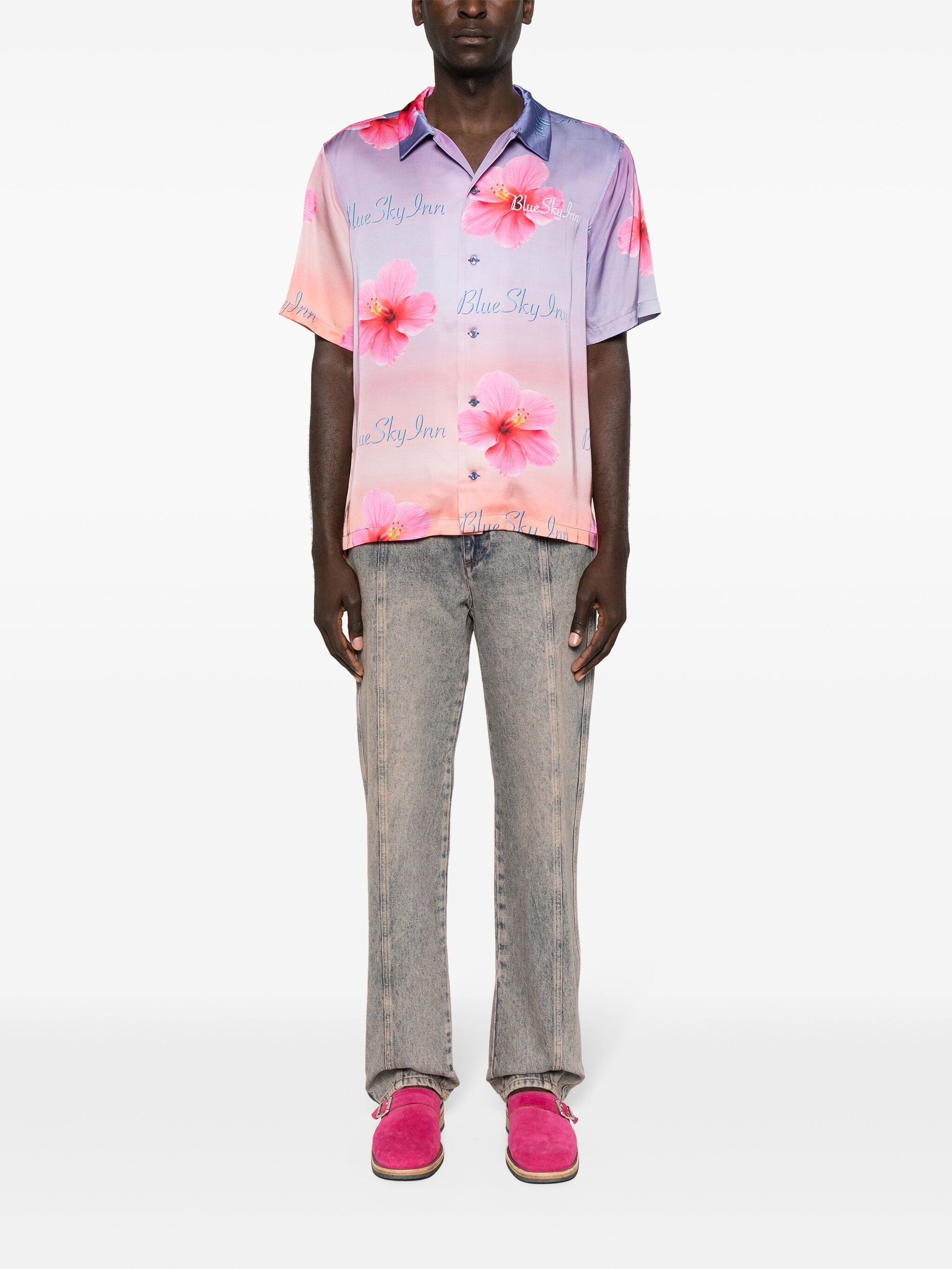 Camiseta con loto al atardecer