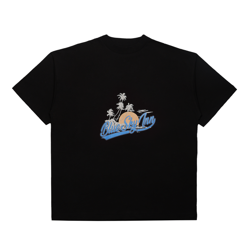 Camiseta con el logotipo de la isla, color negro