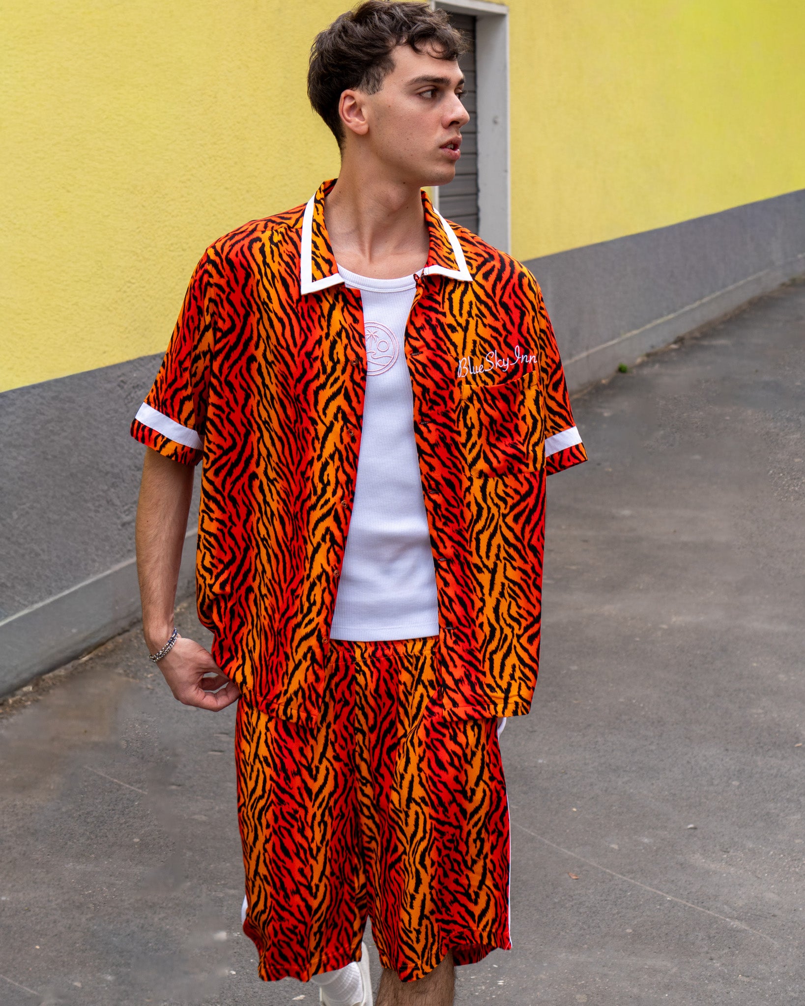 Tiger Waiter Shorts